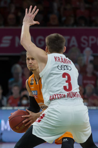 勇士以三分 勇士以三分