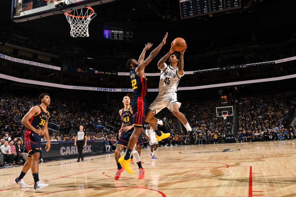 通过其戏剧 通过其戏剧